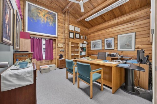 303 19 Street Nw, Calgary, AB 