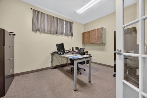 303 19 Street Nw, Calgary, AB 