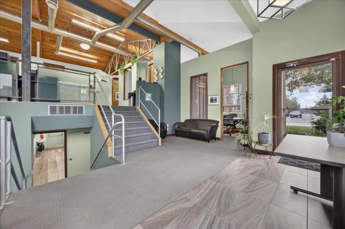 303 19 Street Nw, Calgary, AB 