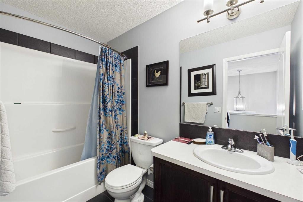8 Sage Bank Road Nw, Calgary, AB