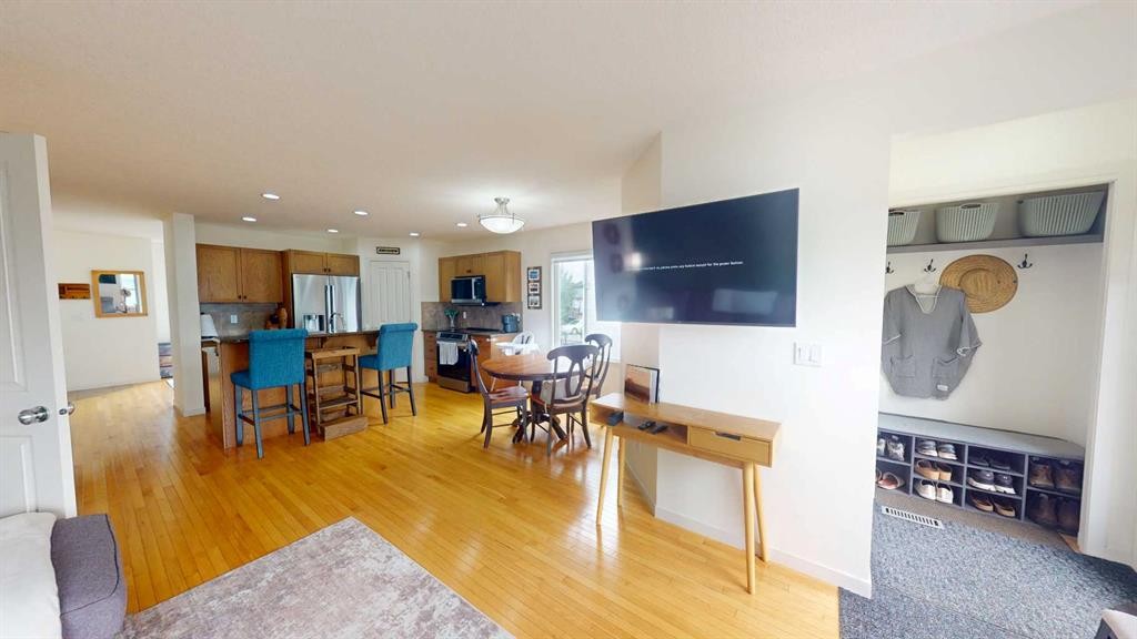 93 Autumn Green Se, Calgary, AB