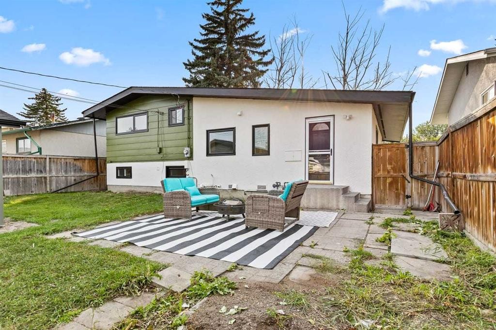 9716 2 Street Se, Calgary, AB