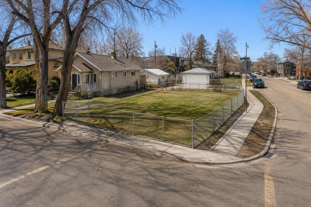 236 11 Avenue Ne, Calgary, AB