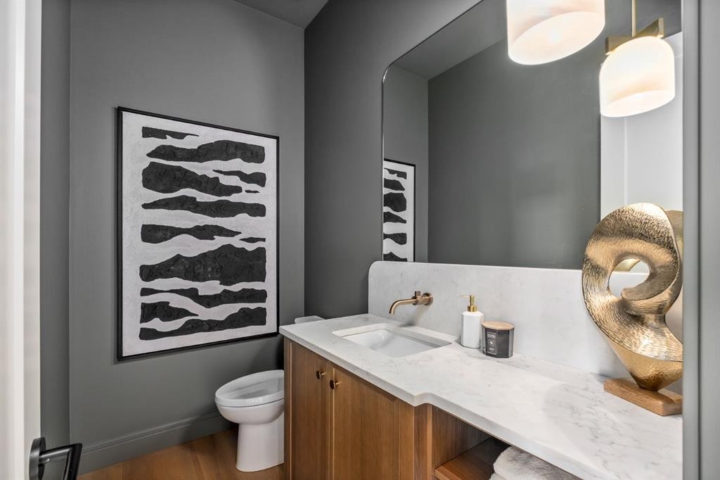 2920 Toronto Crescent Nw, Calgary, AB