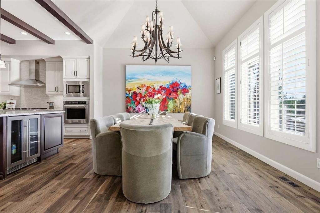 37 Cranbrook Heights Se, Calgary, AB