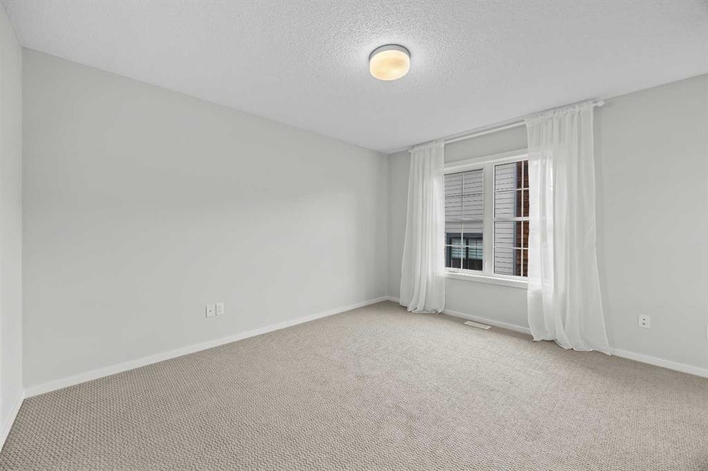 505 Ascot Circle Sw, Calgary, AB