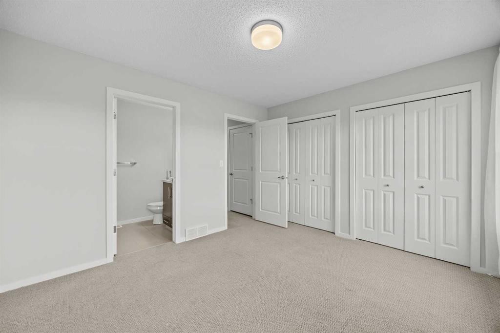 505 Ascot Circle Sw, Calgary, AB