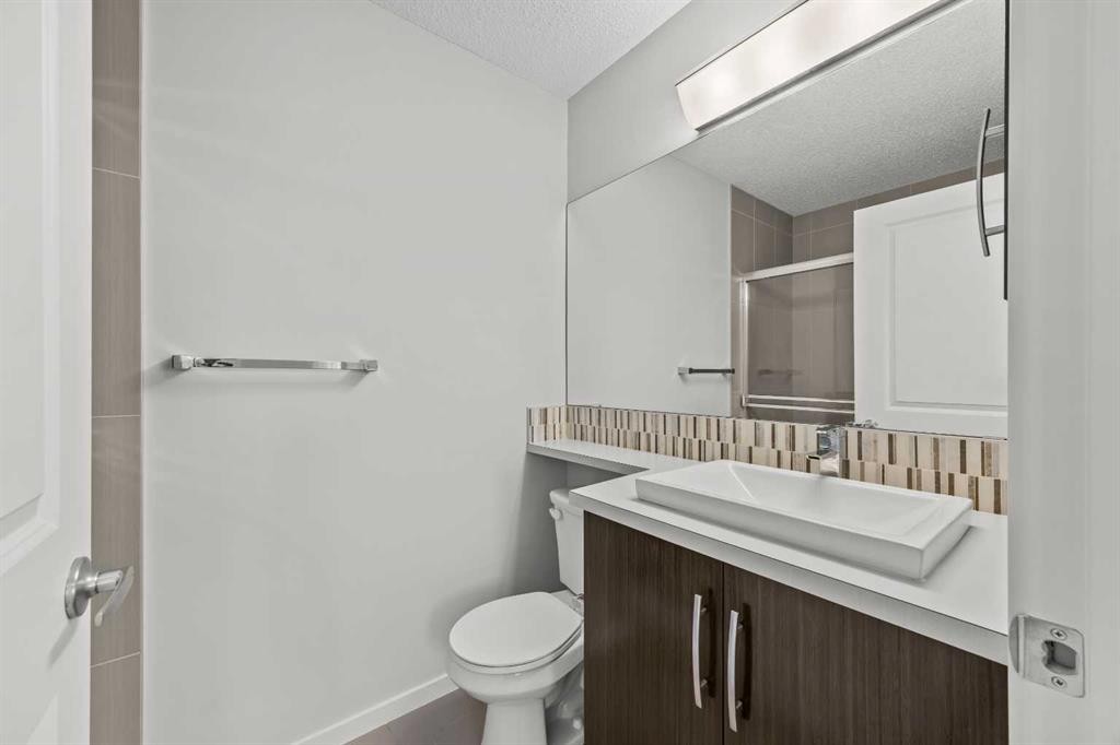 505 Ascot Circle Sw, Calgary, AB