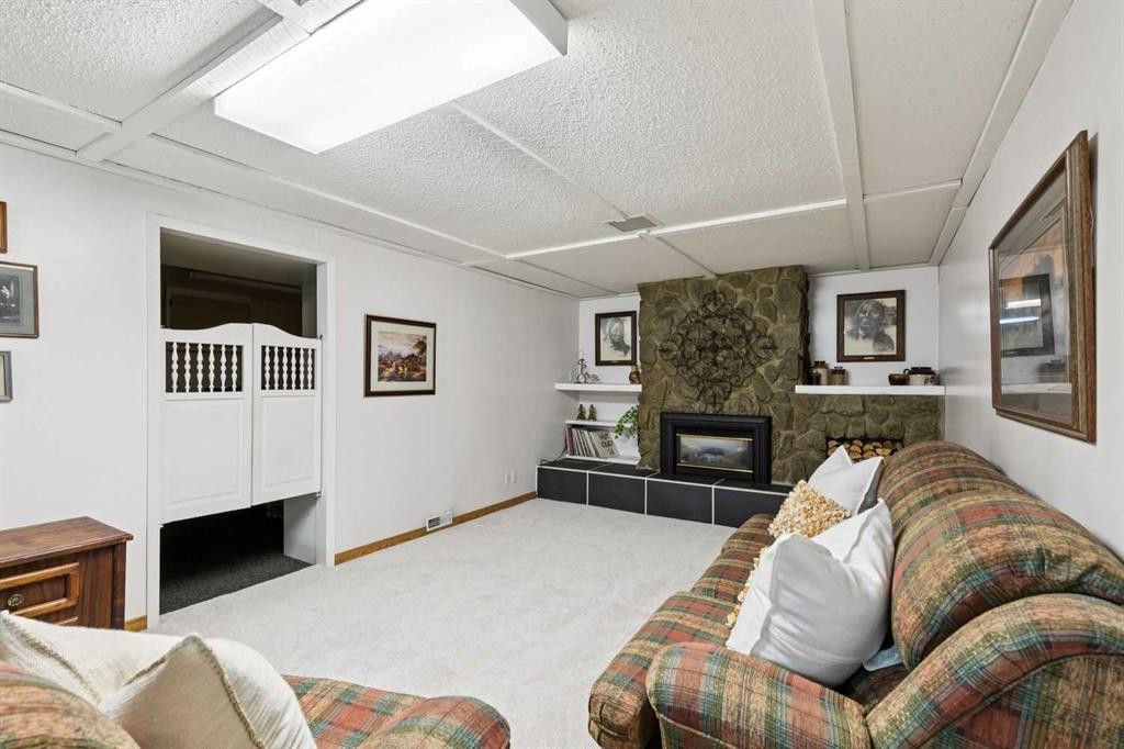 4919 Marlborough Drive Ne, Calgary, AB
