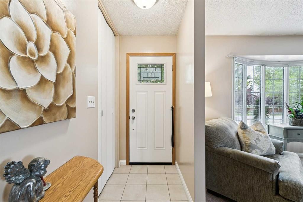 4919 Marlborough Drive Ne, Calgary, AB