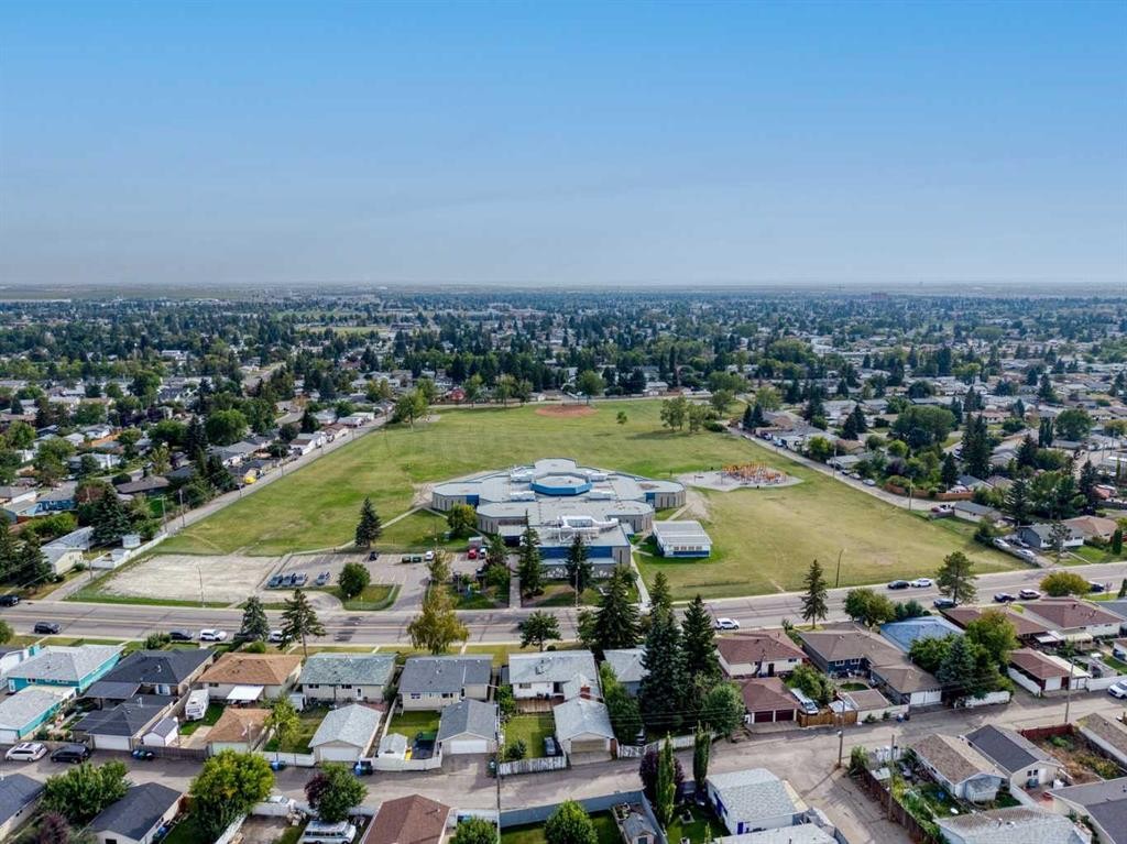 4919 Marlborough Drive Ne, Calgary, AB