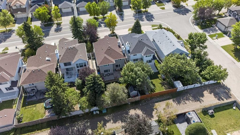 9867 Hidden Valley Drive Nw, Calgary, AB