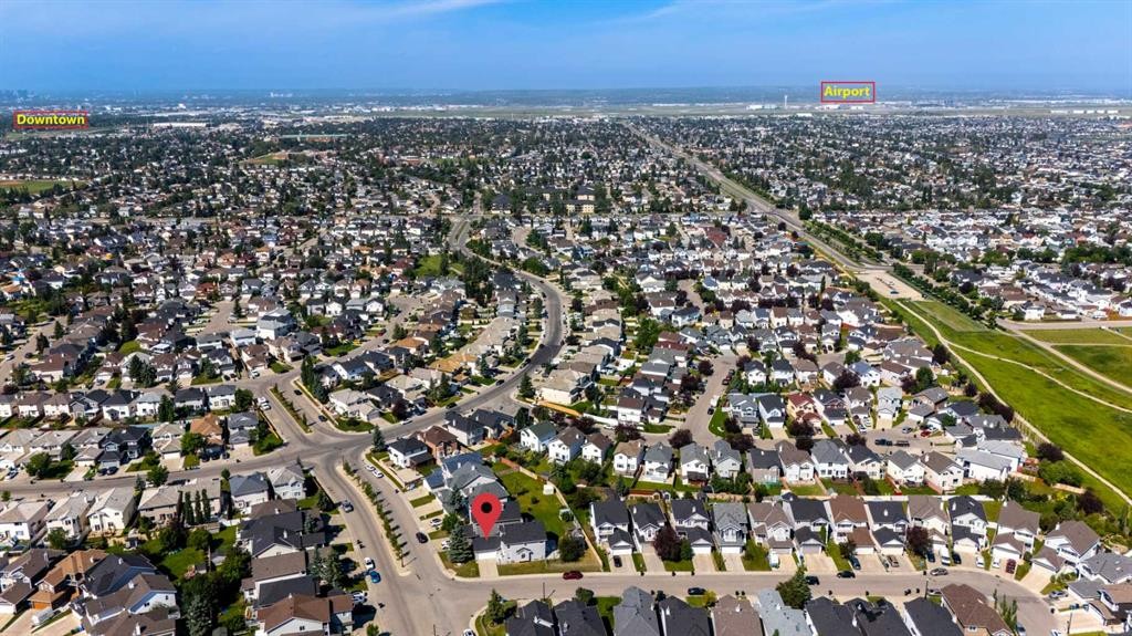 28 Coral Reef Link Ne, Calgary, AB