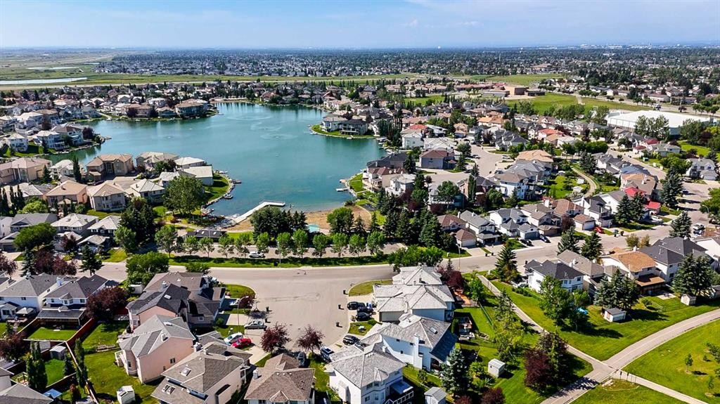 28 Coral Reef Link Ne, Calgary, AB