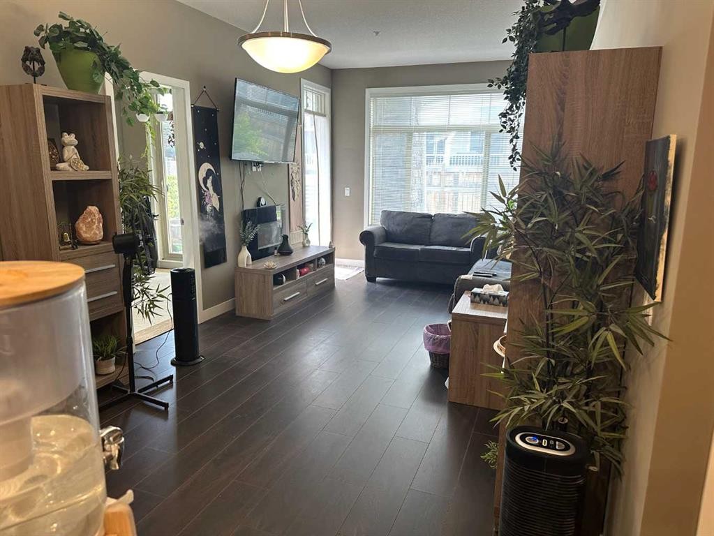 204-28 Auburn Bay Link Se, Calgary, AB