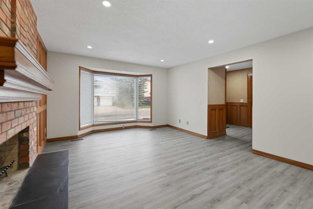 51 Castlebury Way Ne, Calgary, AB