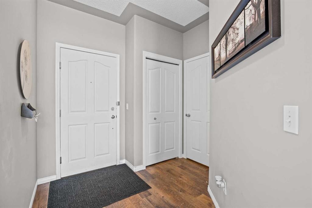 427-345 Rocky Vista Park Nw, Calgary, AB