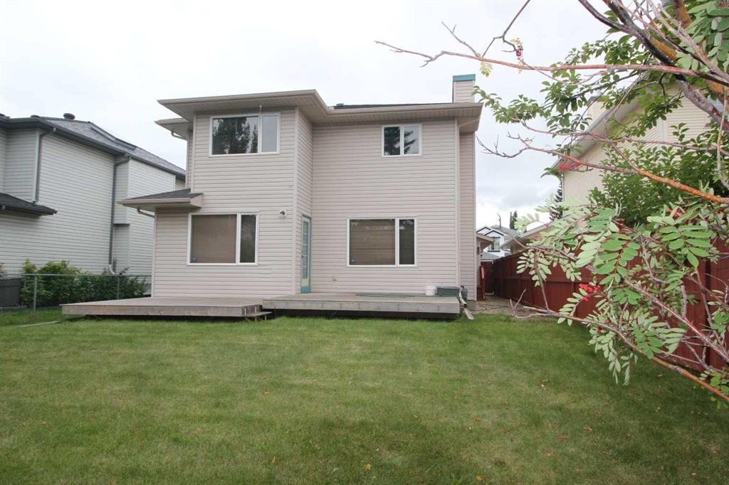 70 Schooner Close Nw, Calgary, AB