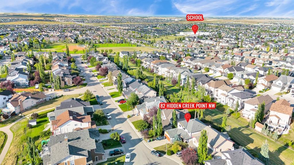 82 Hidden Creek Point Nw, Calgary, AB
