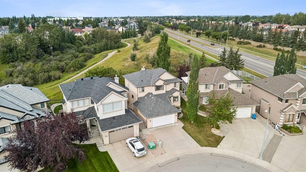 127 Edgeridge Close Nw, Calgary, AB