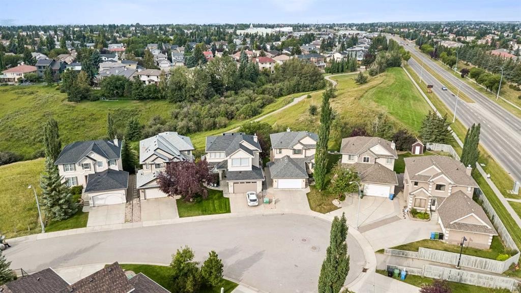 127 Edgeridge Close Nw, Calgary, AB