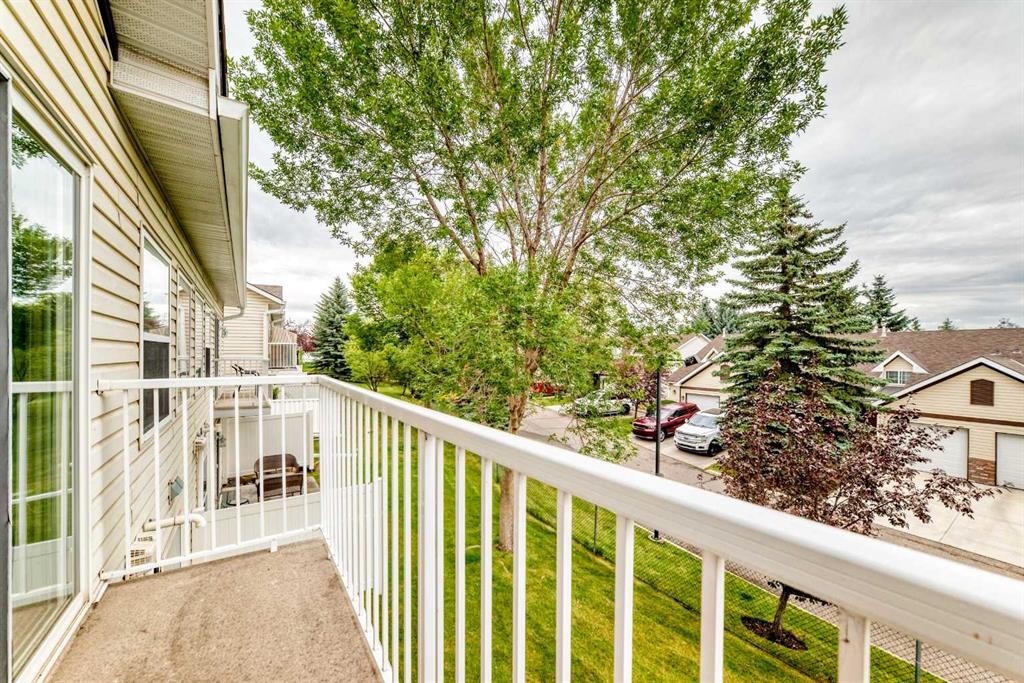 22 Somervale Point Sw, Calgary, AB