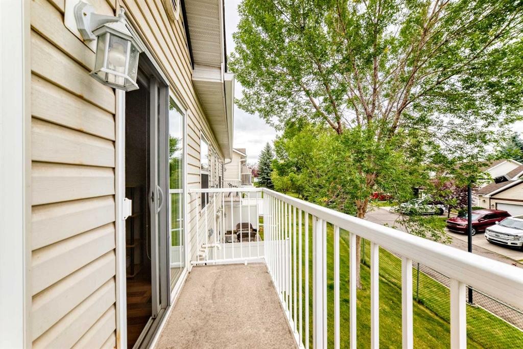 22 Somervale Point Sw, Calgary, AB