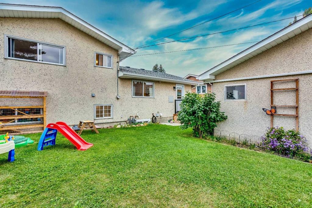 412 78 Avenue Ne, Calgary, AB