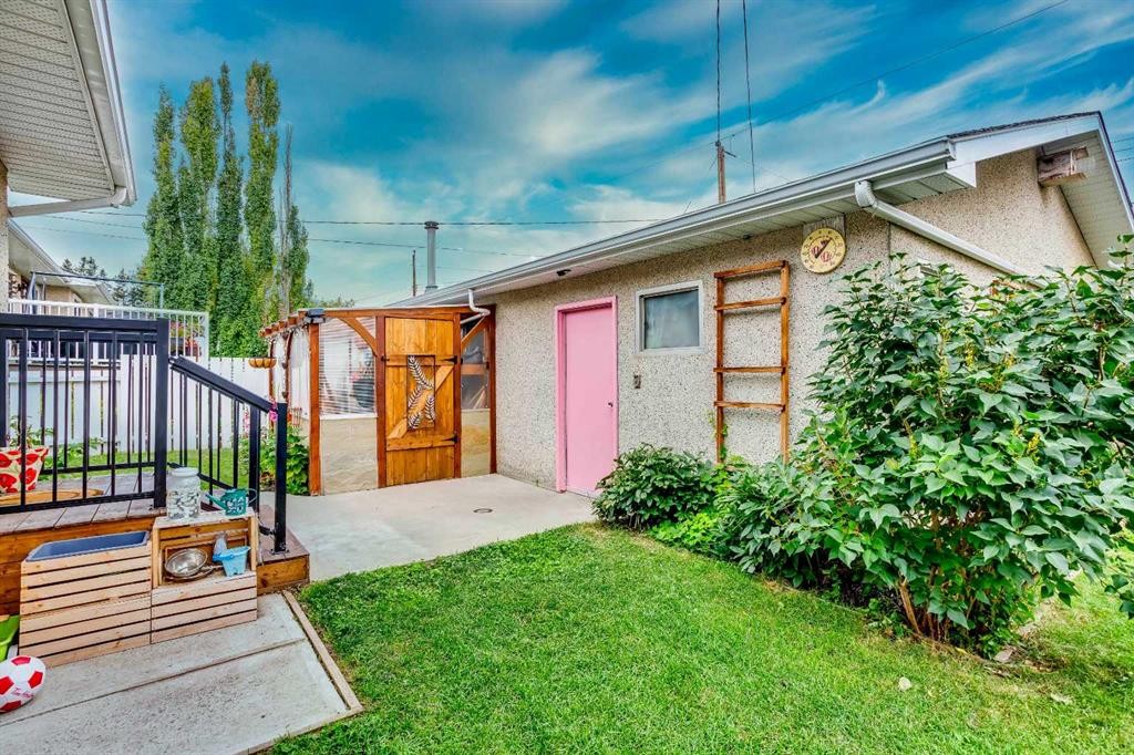 412 78 Avenue Ne, Calgary, AB