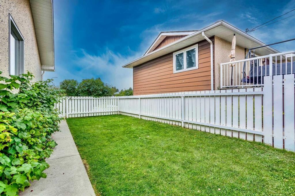 412 78 Avenue Ne, Calgary, AB