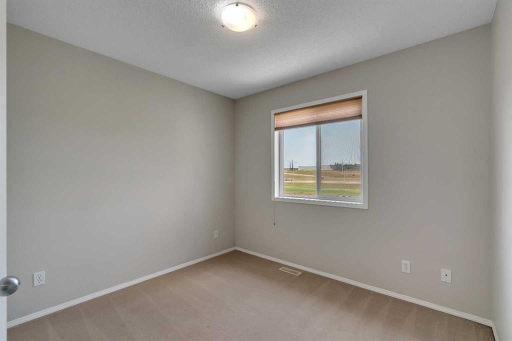184 Everglen Way Sw, Calgary, AB