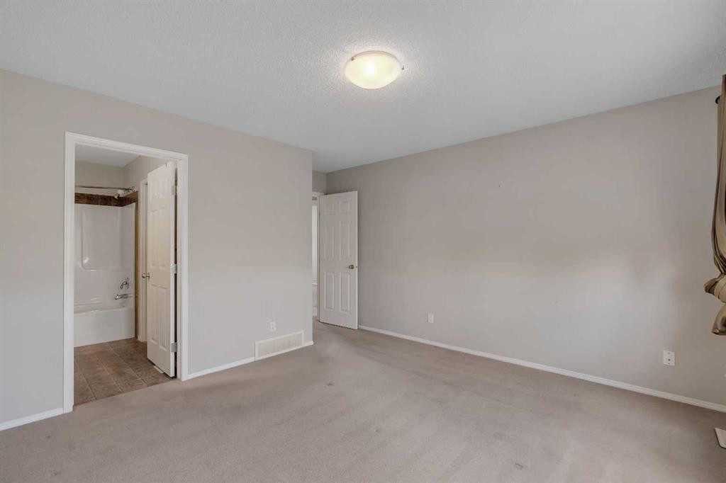 184 Everglen Way Sw, Calgary, AB