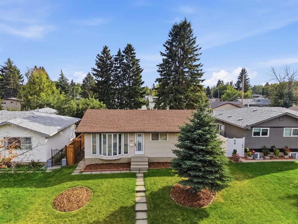 327 94 Avenue Se, Calgary, AB