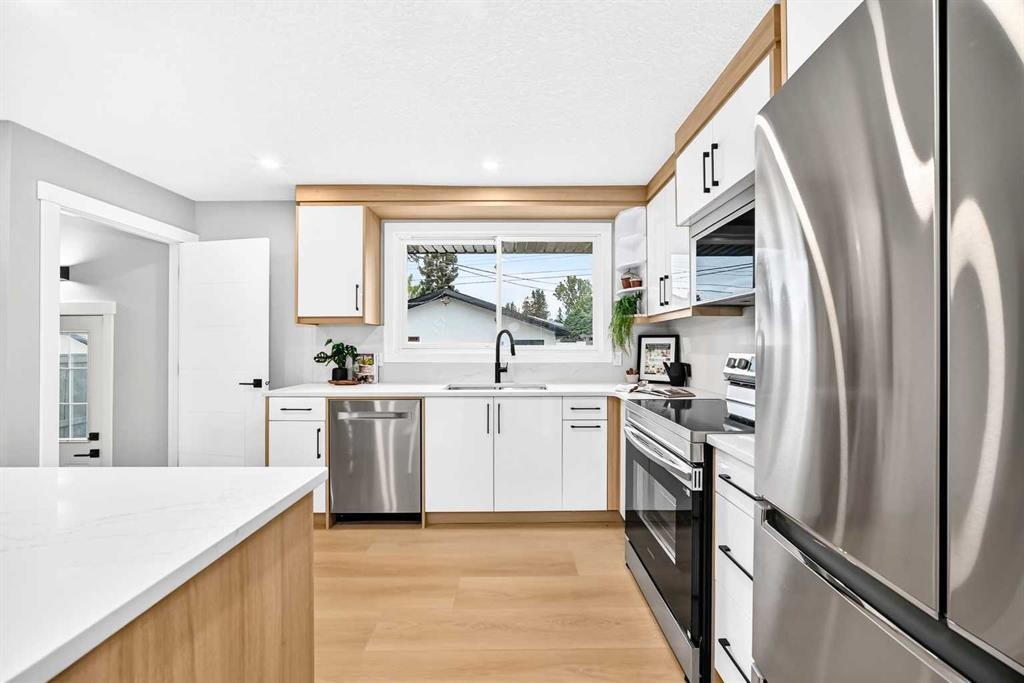 635 104 Avenue Sw, Calgary, AB