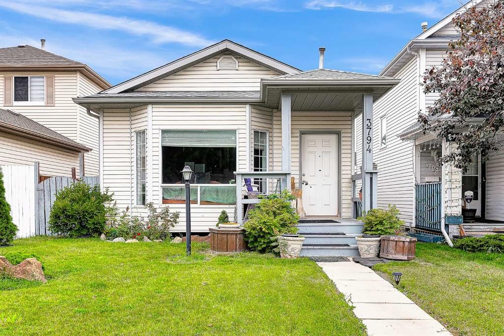 3794 Catalina Boulevard Ne, Calgary, AB