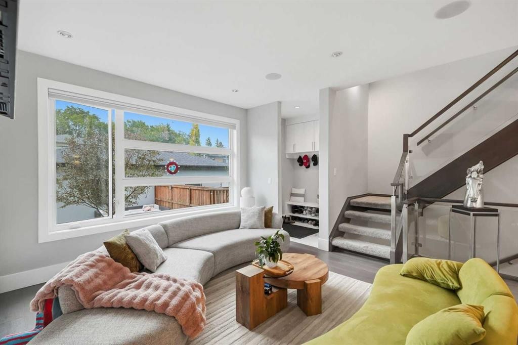 440 26 Avenue Nw, Calgary, AB