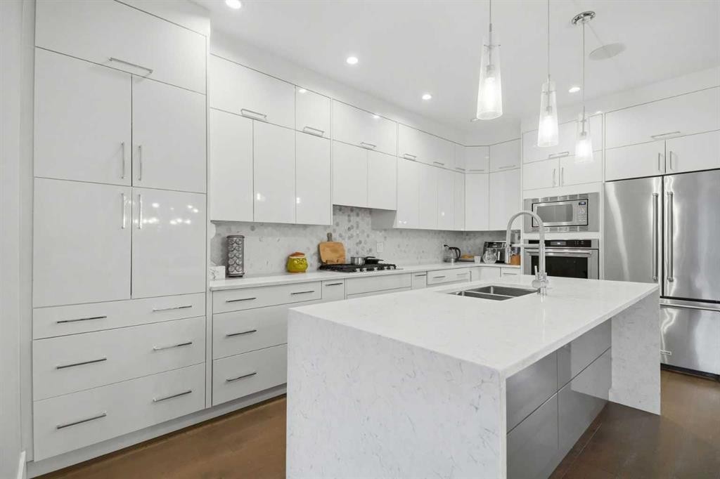 440 26 Avenue Nw, Calgary, AB