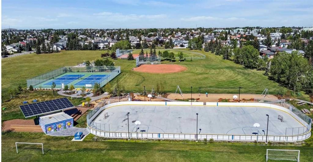 14 Hawkdale Gate Nw, Calgary, AB