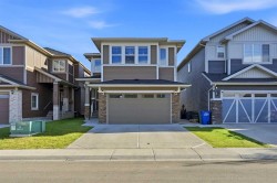 965 Midtown Avenue SWAirdrie, AB T4B 3C5