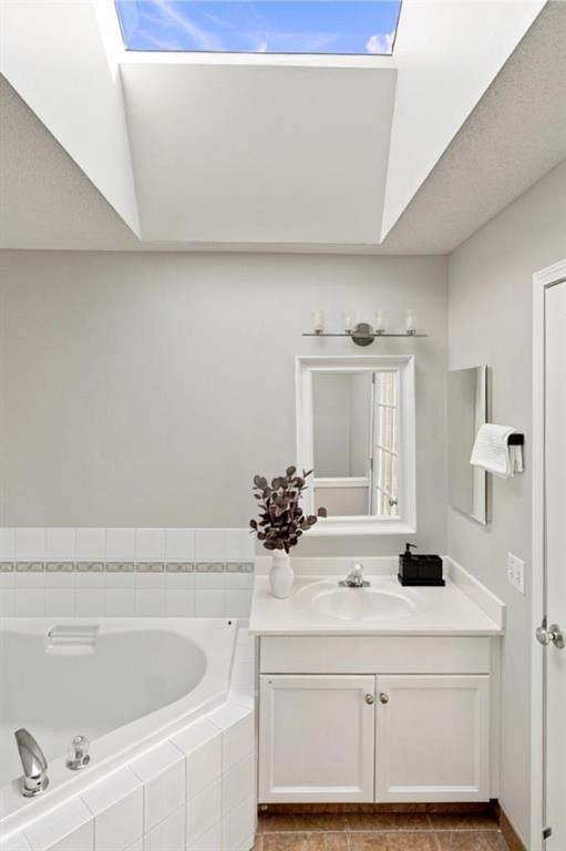 1095 Bridlemeadows Manor Sw, Calgary, AB