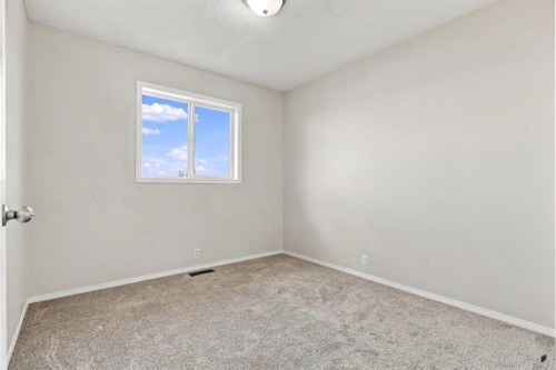 1095 Bridlemeadows Manor Sw, Calgary, AB 