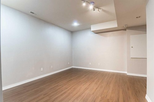 1095 Bridlemeadows Manor Sw, Calgary, AB 