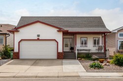 169 Parklane Drive Strathmore, AB T1P 1V8