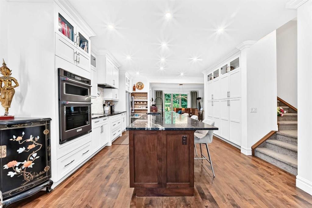 723 4 Street Nw, Calgary, AB