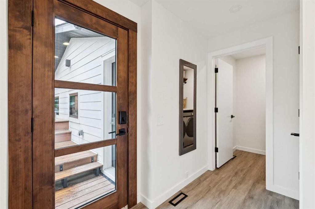 320 Braniff Place Sw, Calgary, AB