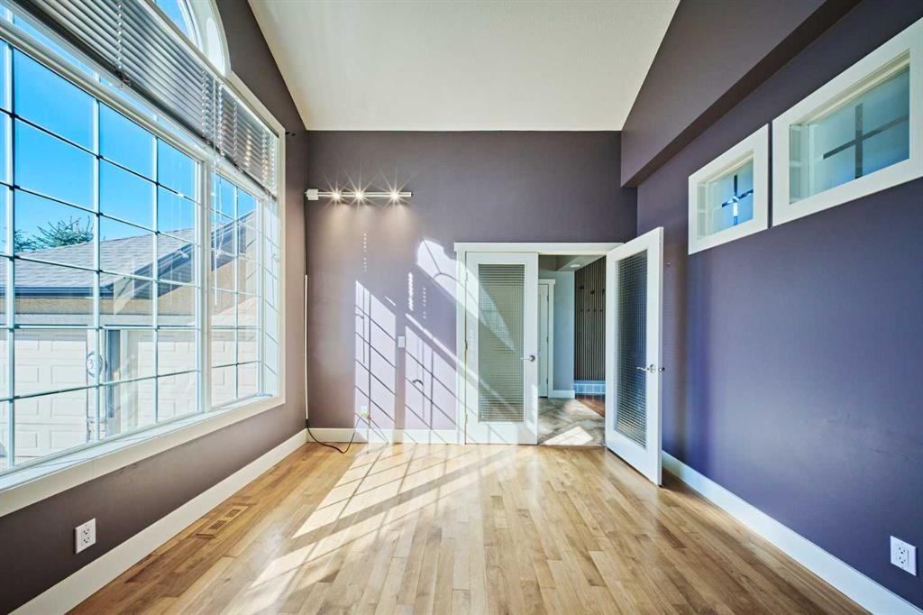 32 Evercreek Bluffs Crescent Sw, Calgary, AB