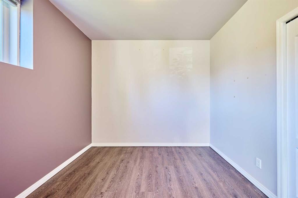 32 Evercreek Bluffs Crescent Sw, Calgary, AB