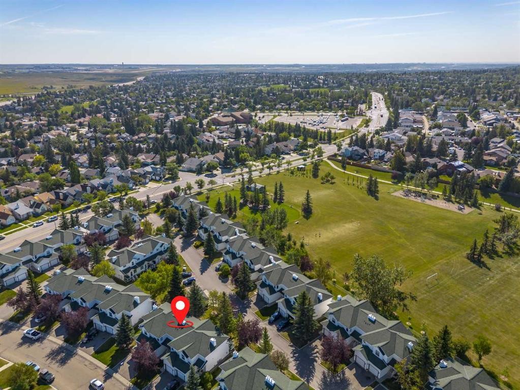 17 Sandpiper Link Nw, Calgary, AB