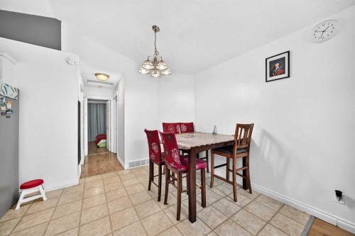 1062 Bridlemeadows Manor Sw, Calgary, AB 