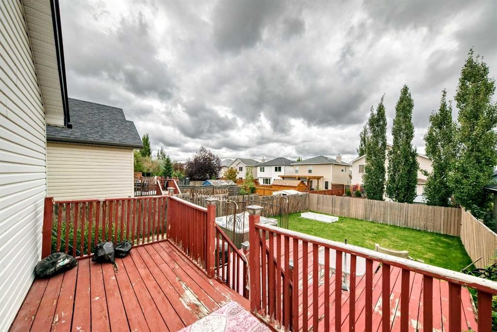 1062 Bridlemeadows Manor Sw, Calgary, AB